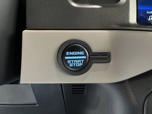 Used 2024 Ford Bronco Wildtrak image 23