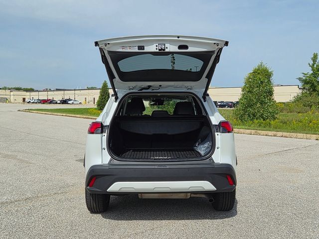 Used 2023 Toyota Corolla Cross XLE w/ Convenience Package AWD/4WD image 10
