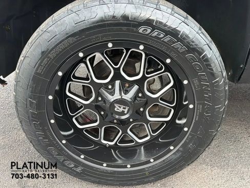 Used 2010 Chevrolet Silverado 1500 LTZ w/ Convenience Package image 21