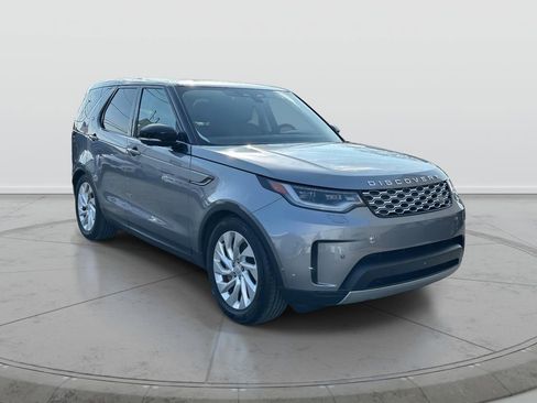 Used 2024 Land Rover Discovery S image 1
