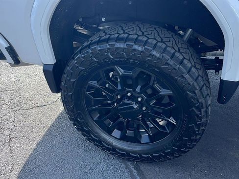 Used 2024 GMC Sierra 2500 Denali Ultimate w/ Max Trailering Package image 34