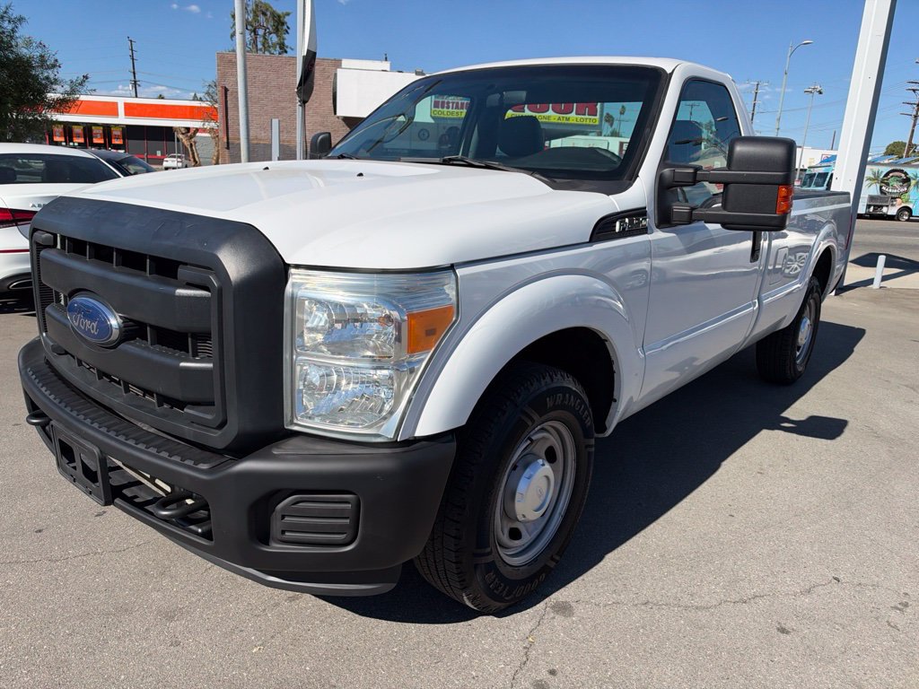Used 2015 Ford F250 XL RWD image 2