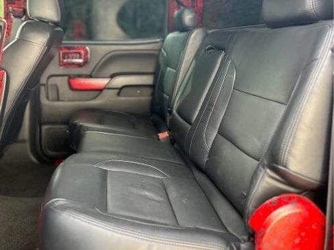 Used 2018 Chevrolet Silverado 1500 LT w/ All Star Edition image 16