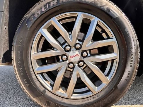 Used 2017 GMC Acadia SLT FWD image 33