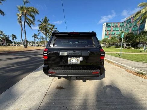 Used 2025 Toyota 4Runner 2WD image 11