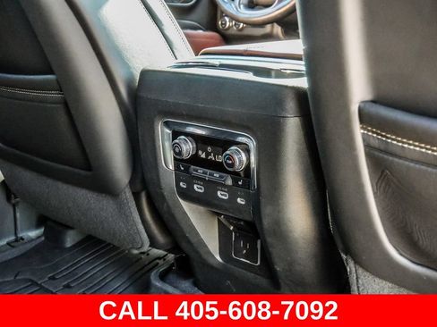 Used 2023 GMC Yukon Denali Ultimate AWD/4WD image 26