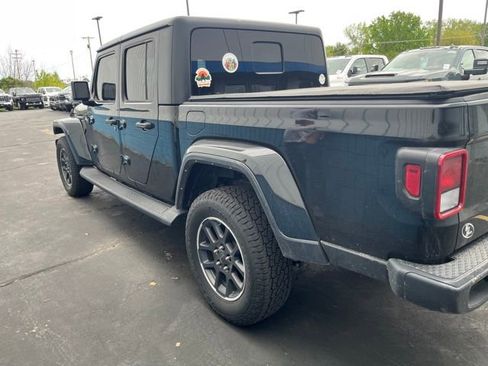 Used 2022 Jeep Gladiator Overland w/ Popular Equipment Package AWD/4WD image 3