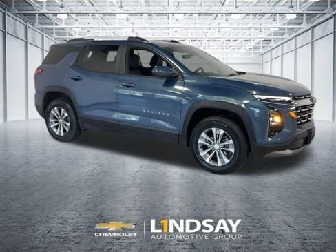 Certified 2025 Chevrolet Equinox LT w/ Convenience Package II AWD/4WD image 5
