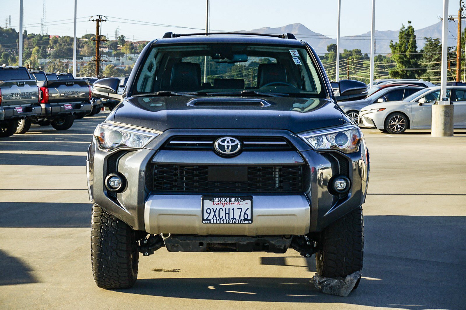 Used 2021 Toyota 4Runner TRD Off-Road Premium w/ Moonroof Package AWD/4WD image 7