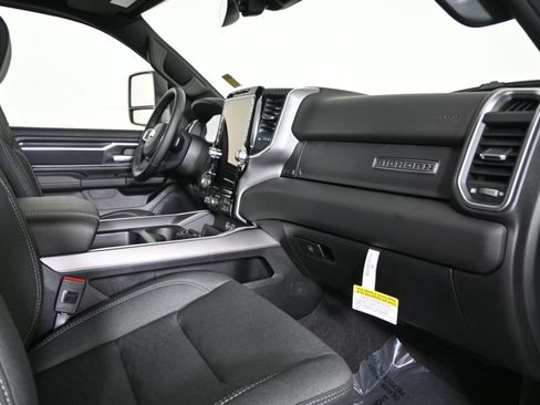 Used 2025 RAM 1500 Big Horn AWD/4WD image 15