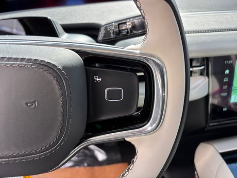 New 2026 Lincoln Navigator L Reserve AWD/4WD image 17