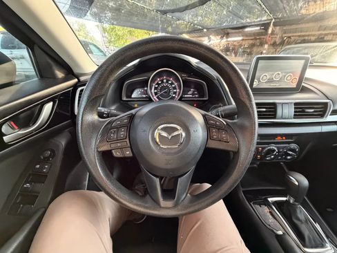 Used 2016 MAZDA MAZDA3 i Sport FWD image 36
