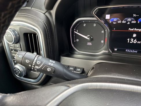 Used 2022 GMC Sierra 2500 Denali w/ Denali Black Diamond Edition image 20