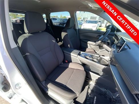 Certified 2025 Nissan Rogue S image 23