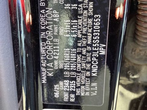 Used 2025 Kia Niro LX FWD image 10
