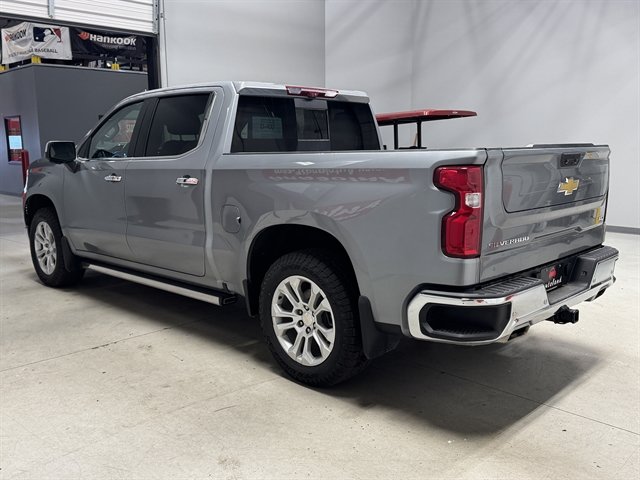 Used 2023 Chevrolet Silverado 1500 LTZ w/ LTZ Premium Package AWD/4WD image 6