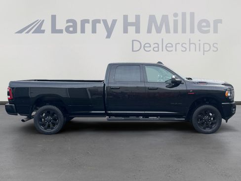 Used 2020 RAM 3500 Big Horn w/ Level 2 Equipment Group image 6