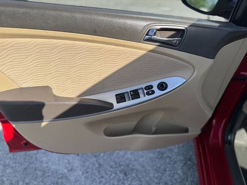 Used 2012 Hyundai Accent GLS w/ Premium Pkg 3 image 11