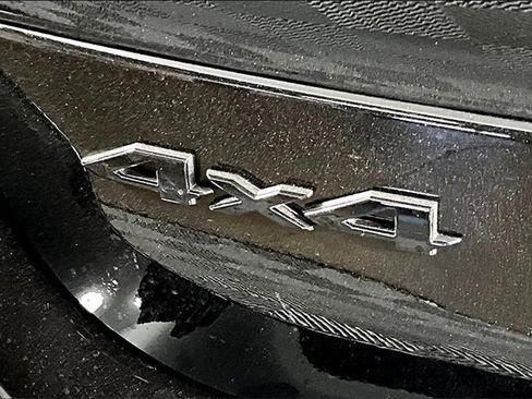 New 2025 Jeep Grand Cherokee L Altitude image 9