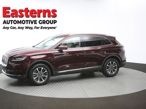 Used 2022 Lincoln Nautilus FWD w/ Premium Package image 60