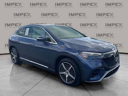 Used 2023 Mercedes-Benz EQE 500 4MATIC SUV w/ Exclusive Trim Package image 7