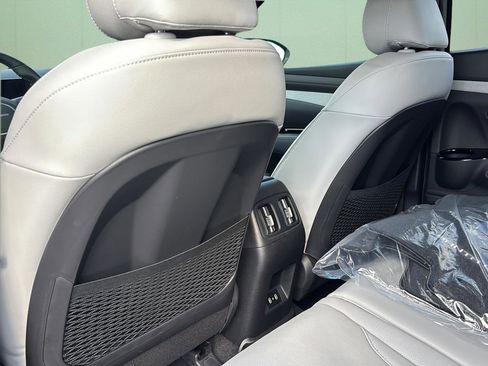 Certified 2026 Hyundai Santa Cruz Limited image 22