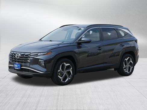 Used 2023 Hyundai Tucson SEL w/ Convenience Package AWD/4WD image 3
