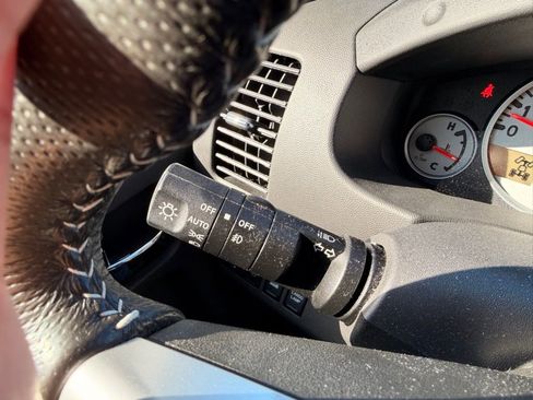 Used 2019 Nissan Frontier PRO-4X image 13