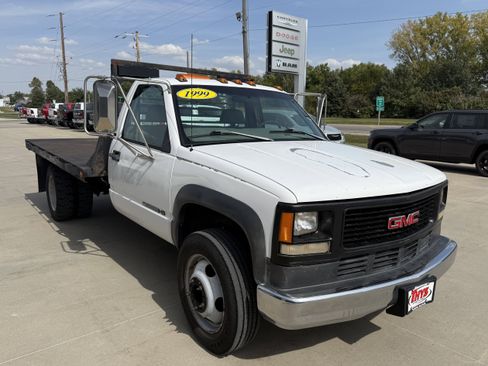 Used 1999 GMC Sierra 3500 2WD Regular Cab HD image 22