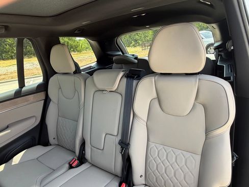 New 2026 Volvo XC90 T8 Core w/ Protection Package Premier AWD/4WD image 20