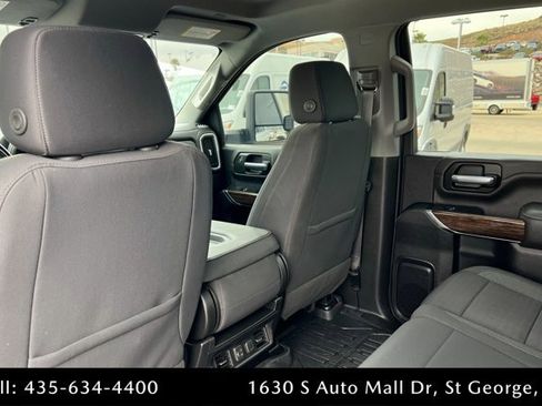 Used 2023 GMC Sierra 3500 SLE image 19