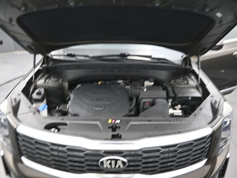 Used 2021 Kia Telluride EX image 18