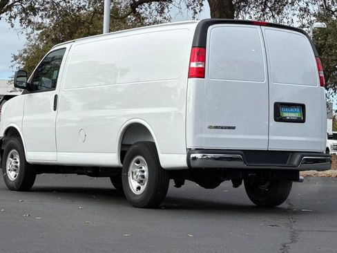 New 2025 Chevrolet Express 2500 w/ Driver Convenience Package image 5