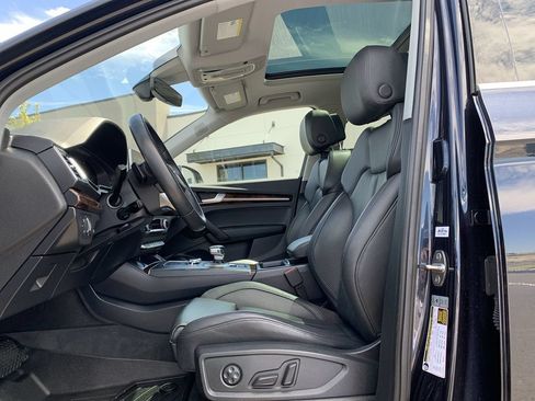 Used 2018 Audi Q5 2.0T Premium Plus AWD/4WD image 30