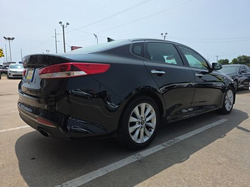 Used 2018 Kia Optima LX w/ 17" Alloy Wheels Package image 5