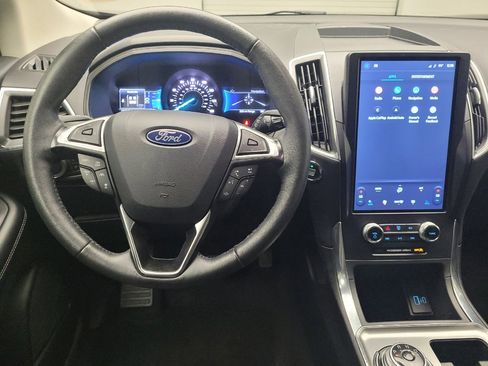 Used 2024 Ford Edge Titanium w/ Equipment Group 301A AWD/4WD image 22