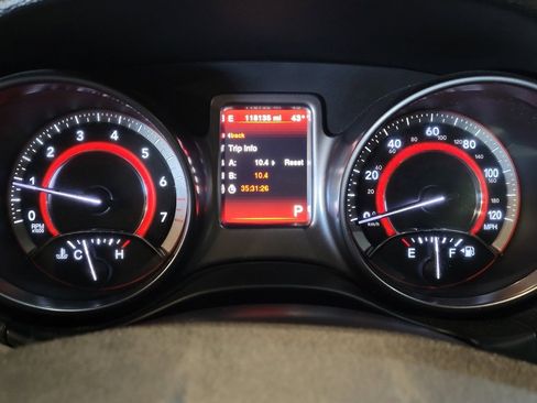 Used 2020 Dodge Journey Crossroad w/ Popular Equipment Group image 23