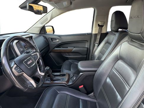 Used 2019 GMC Canyon Denali image 10
