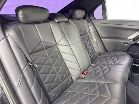 Used 2023 BMW 740i w/ Parking Assistance Package image 50