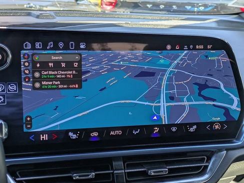 Used 2025 Chevrolet Equinox EV LT w/ Convenience Package image 21