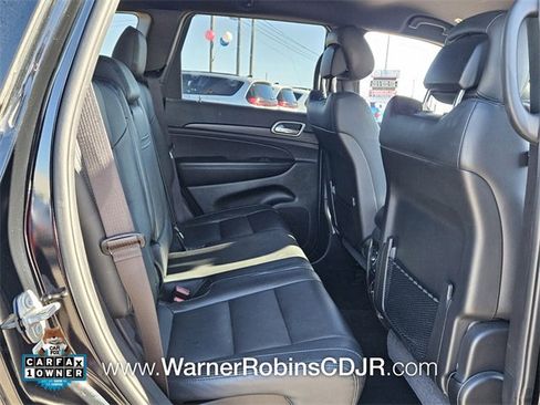 Used 2020 Jeep Grand Cherokee Laredo w/ 18" Wheel & 8.4" Radio Group image 15