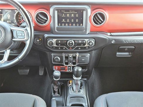 Used 2021 Jeep Wrangler Unlimited Rubicon image 11