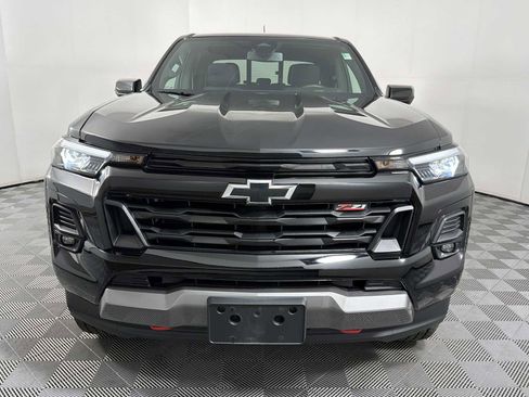Used 2024 Chevrolet Colorado Z71 w/ Z71 Convenience Package 2 image 2