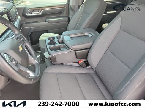 Used 2025 Chevrolet Silverado 1500 LT w/ Protection Package AWD/4WD image 19