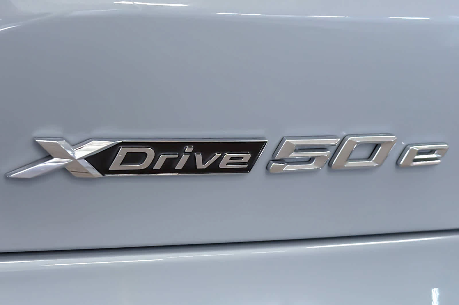 Used 2024 BMW X5 xDrive50e w/ M Sport Package AWD/4WD image 28