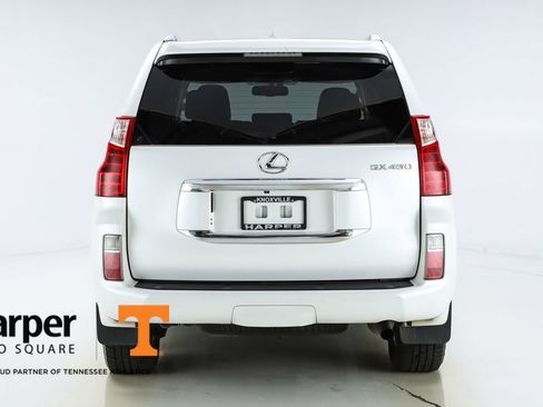 Used 2011 Lexus GX 460 image 48
