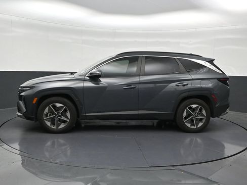 Used 2025 Hyundai Tucson SEL FWD image 4