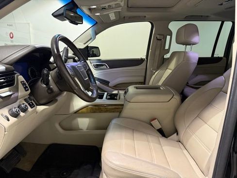 Used 2017 GMC Yukon XL Denali w/ Open Road Package AWD/4WD image 15