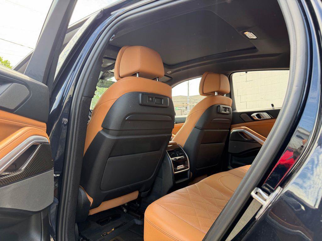 Used 2023 BMW X6 M50i w/ Executive Package AWD/4WD image 24