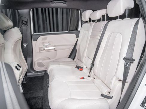 New 2026 Mercedes-Benz GLB 250 image 13